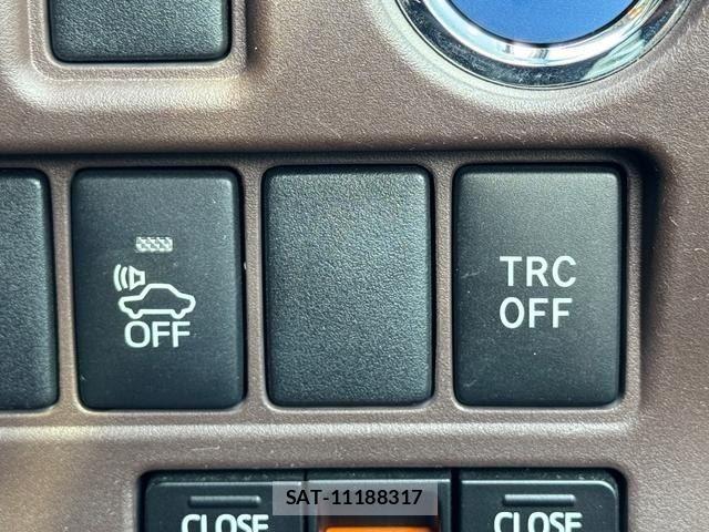 Toyota ESQUIRE 2015-04 8730547-15