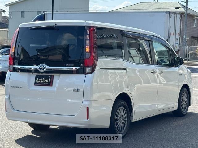 Toyota ESQUIRE 2015-04 8730547-5