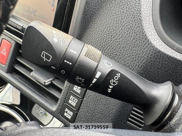 Toyota ESQUIRE 2015-05 8730549-13