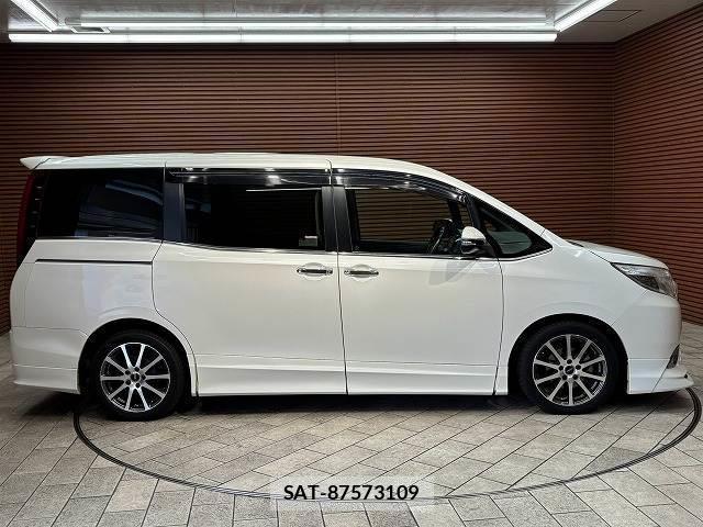 Toyota ESQUIRE 2016-02 8730867-16