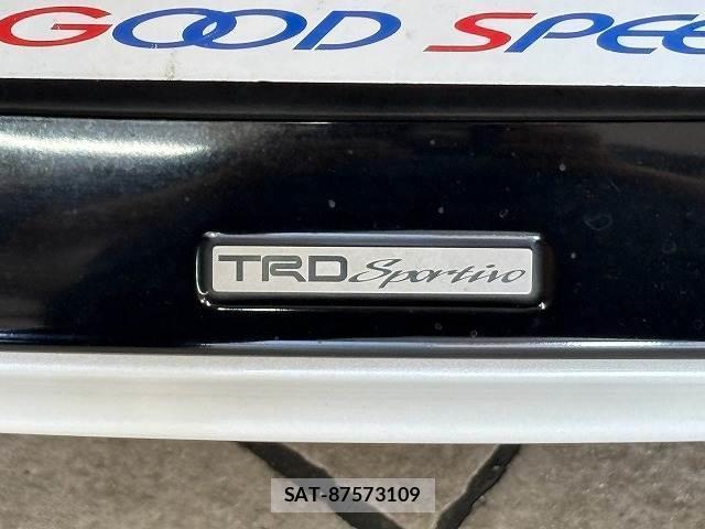Toyota ESQUIRE 2016-02 8730867-4