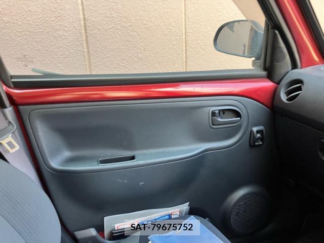 Daihatsu ESSE 2009-10 8728957-18