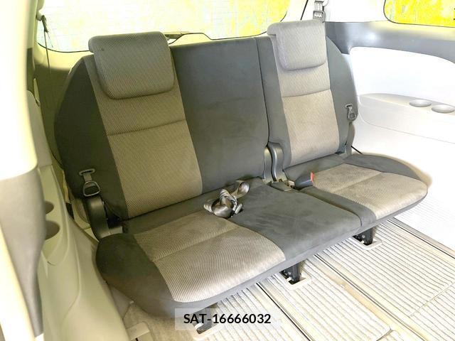 Toyota ESTIMA 2006-09 8730812-9