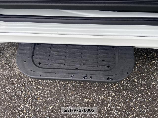 Suzuki EVERY WAGON 2026-08 8729804-14