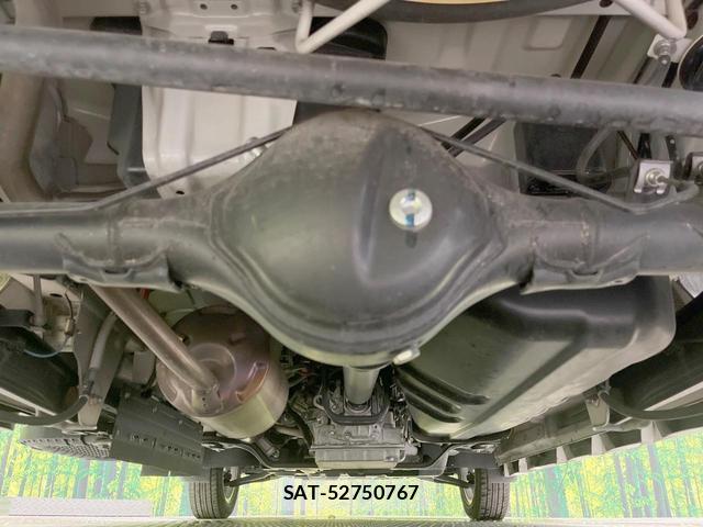 Suzuki EVERY WAGON 2023-02 8730506-18