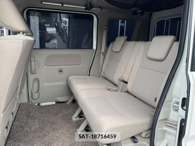 Suzuki EVERY WAGON 2017-11 8730548-10