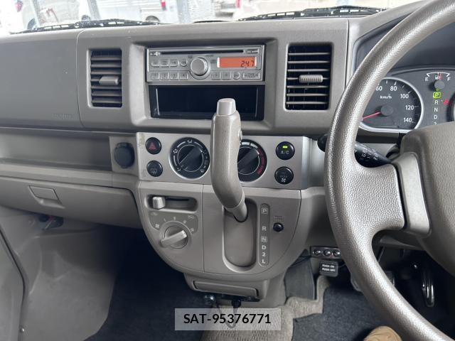Suzuki EVERY WAGON 2011-12 8730706-11