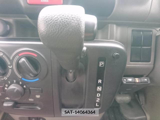 Suzuki EVERY 2024-02 8726132-15