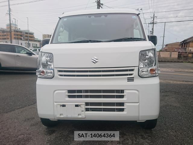 Suzuki EVERY 2024-02 8726132-9
