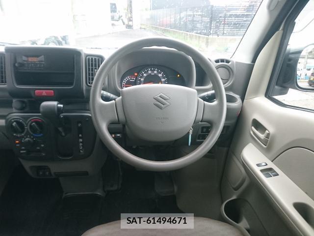 Suzuki EVERY 2024-02 8726133-17