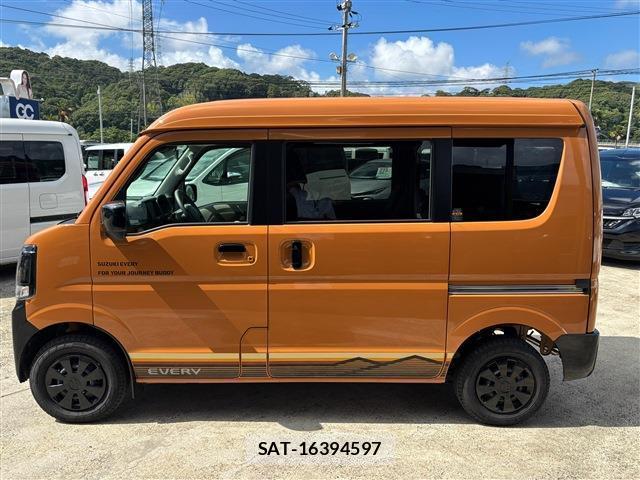 Suzuki EVERY 2025-08 8728308-11
