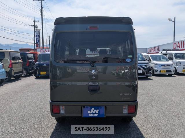 Suzuki EVERY 2020-06 8728756-6
