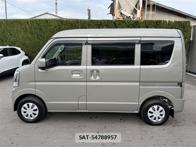 Suzuki EVERY 2024-06 8728980-6
