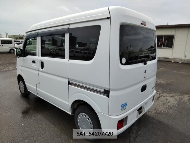 Suzuki EVERY 2020-08 8729052-4