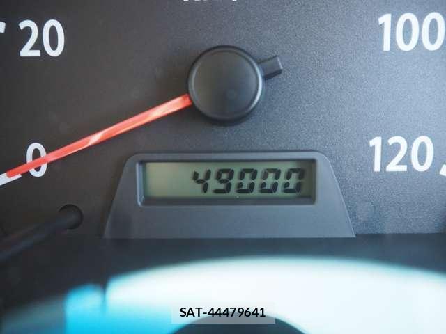 Suzuki EVERY 2012-06 8730394-11