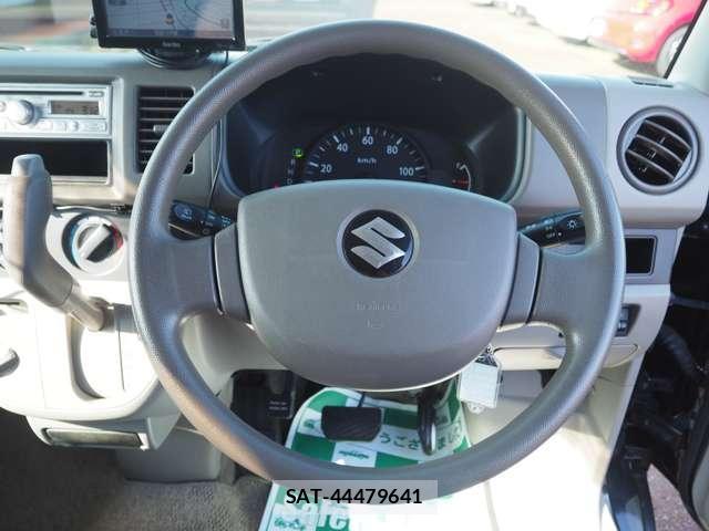 Suzuki EVERY 2012-06 8730394-15
