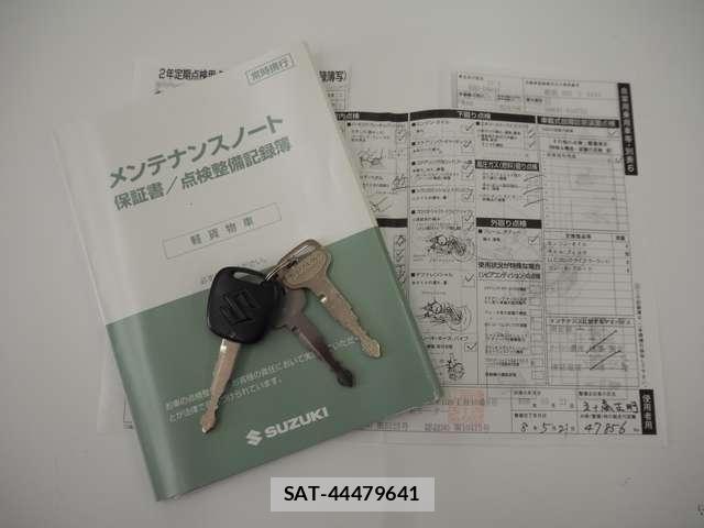 Suzuki EVERY 2012-06 8730394-18