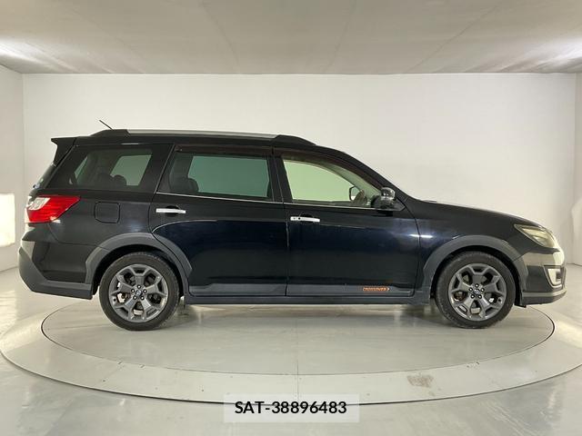 Subaru EXIGA CROSSOVER 2017-04 8730663-6
