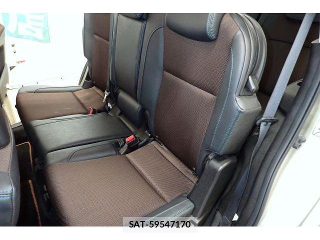 Subaru EXIGA CROSSOVER 2017-05 8730772-12