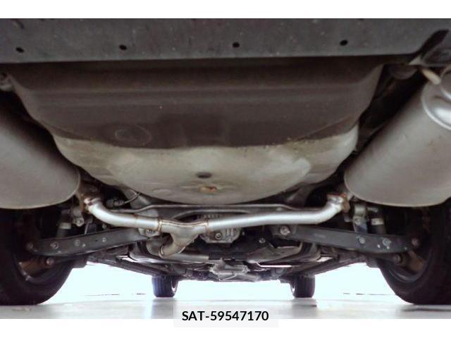 Subaru EXIGA CROSSOVER 2017-05 8730772-9