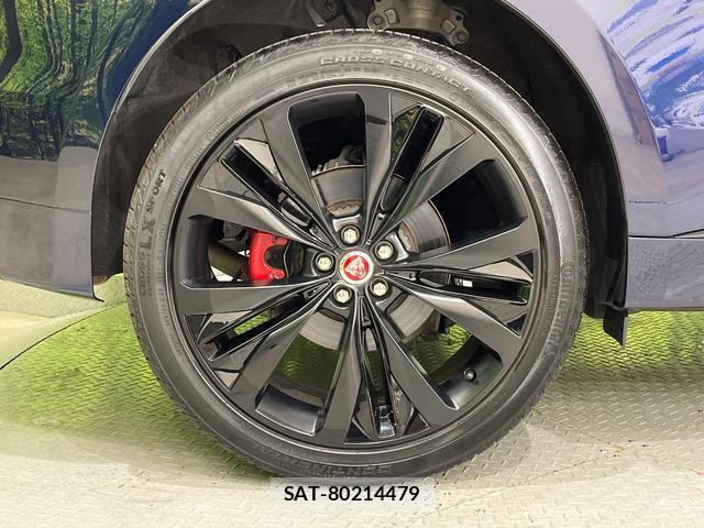 Jaguar F-PACE 2021-09 8727086-12