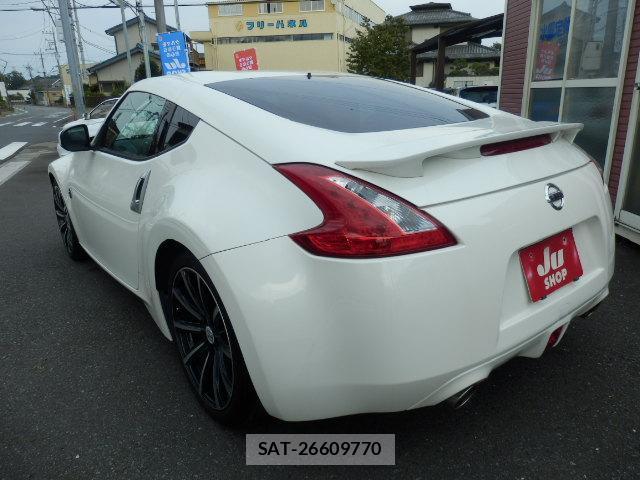 Nissan FAIRLADY Z 2011-11 8730577-1