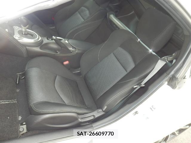Nissan FAIRLADY Z 2011-11 8730577-11