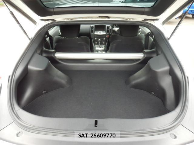 Nissan FAIRLADY Z 2011-11 8730577-17
