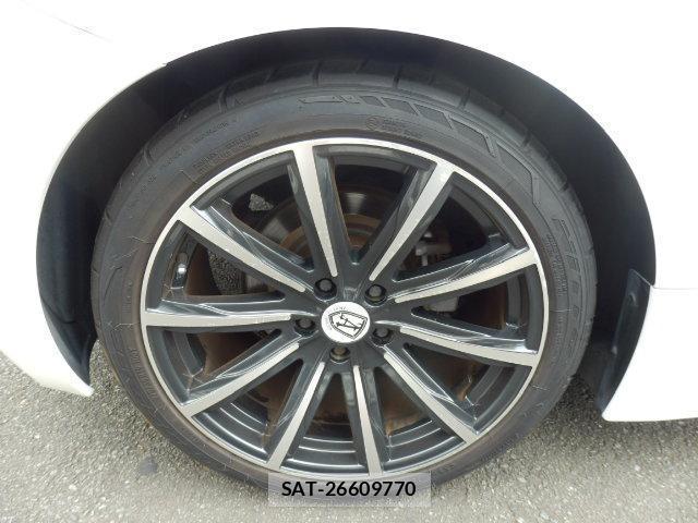 Nissan FAIRLADY Z 2011-11 8730577-2