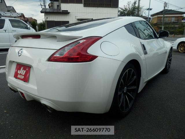 Nissan FAIRLADY Z 2011-11 8730577-3
