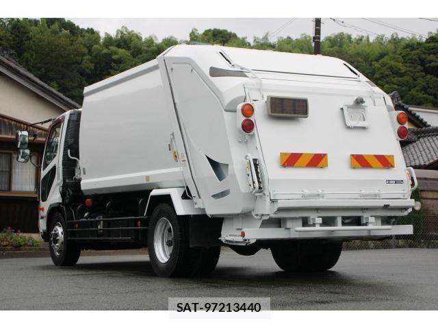 MITSUBISHI FUSO Fighter 2012-03 8727941-5
