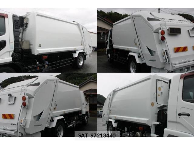 MITSUBISHI FUSO Fighter 2012-03 8727941-8