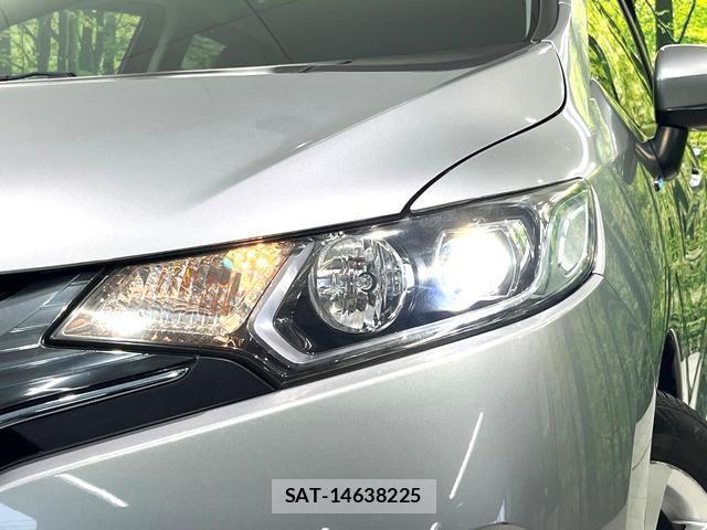 Honda FIT HYBRID 2015-09 8725752-12