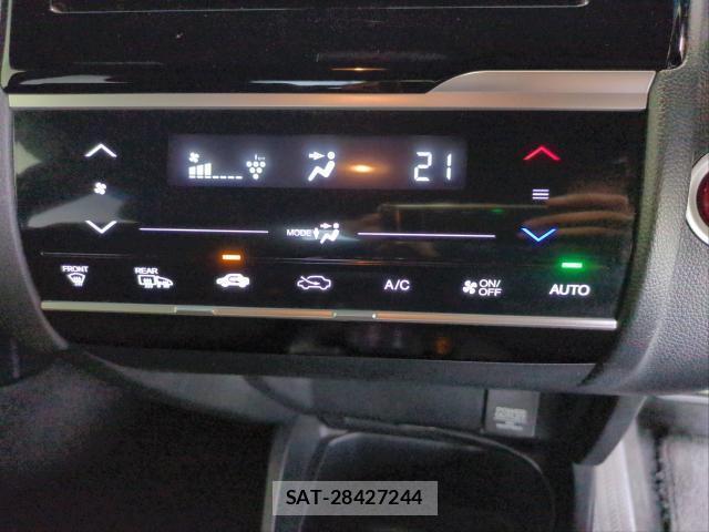 Honda FIT HYBRID 2015-11 8729475-19