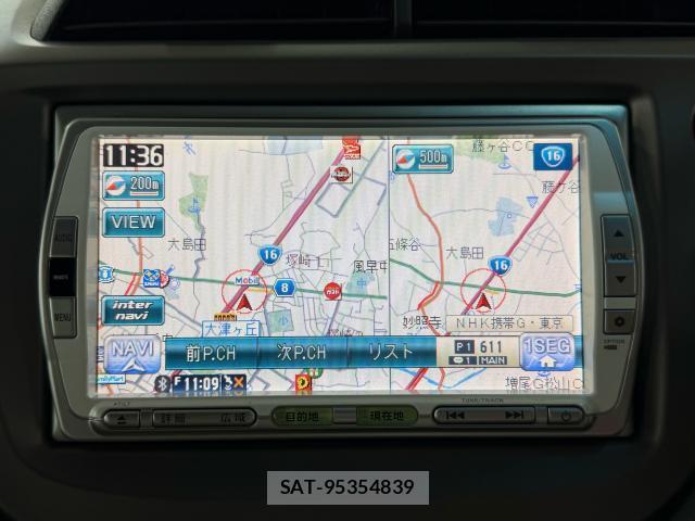 Honda FIT 2009-10 8726651-4