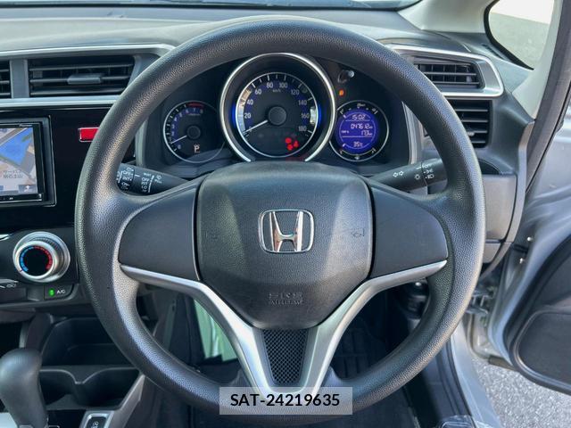 Honda FIT 2013-12 8727028-10