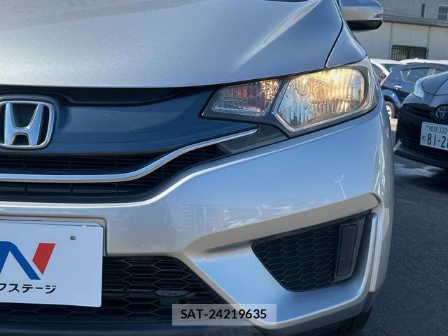 Honda FIT 2013-12 8727028-12