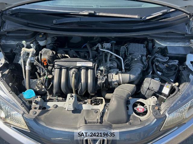 Honda FIT 2013-12 8727028-17