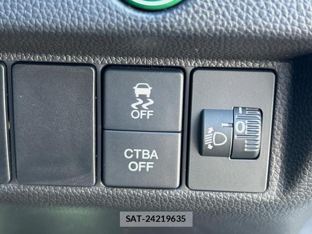 Honda FIT 2013-12 8727028-4