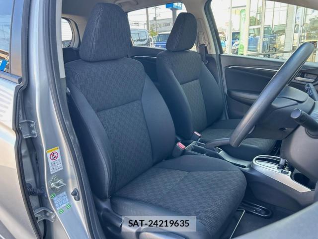 Honda FIT 2013-12 8727028-7