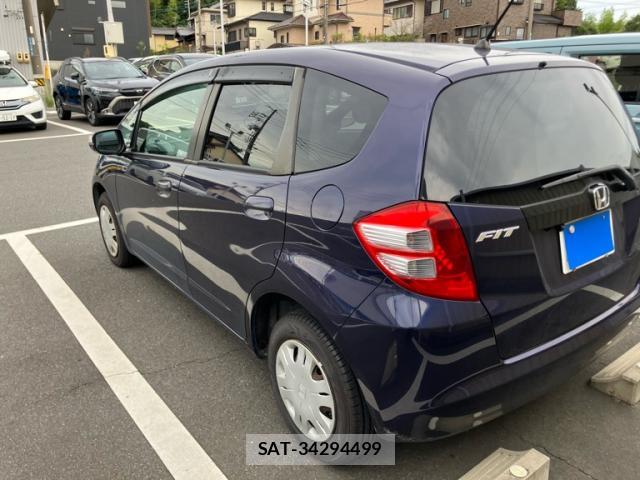 Honda FIT 2010-02 8727314-13