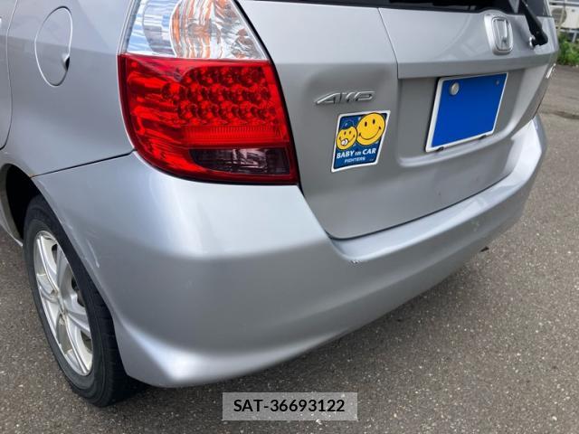 Honda FIT 2007-10 8727523-11