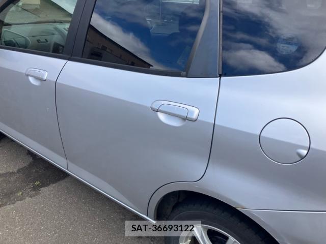 Honda FIT 2007-10 8727523-13