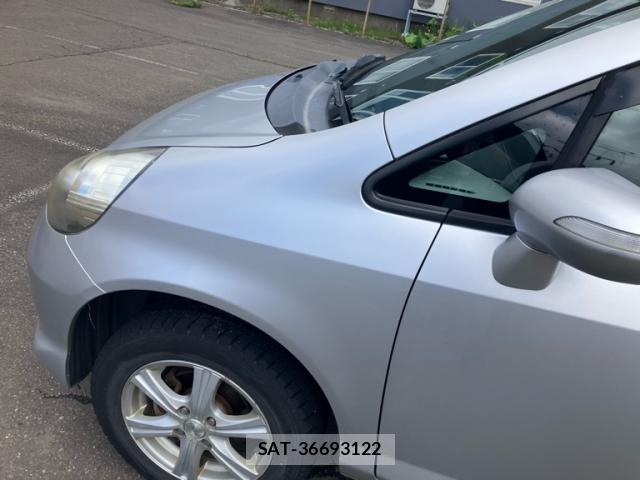 Honda FIT 2007-10 8727523-3