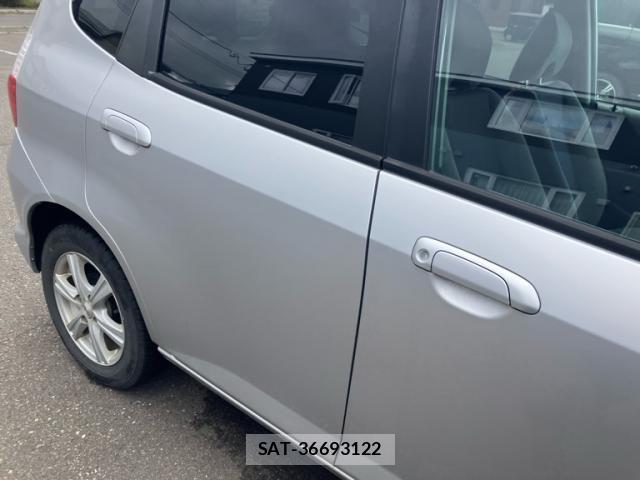 Honda FIT 2007-10 8727523-8