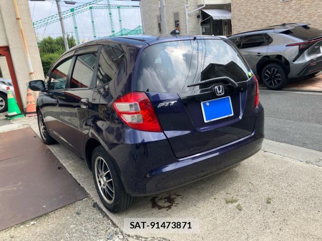Honda FIT 2009-09 8728611-1