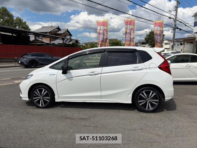 Honda FIT 2019-07 8728998-11