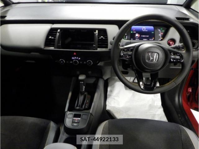 Honda FIT 2024-03 8729778-2