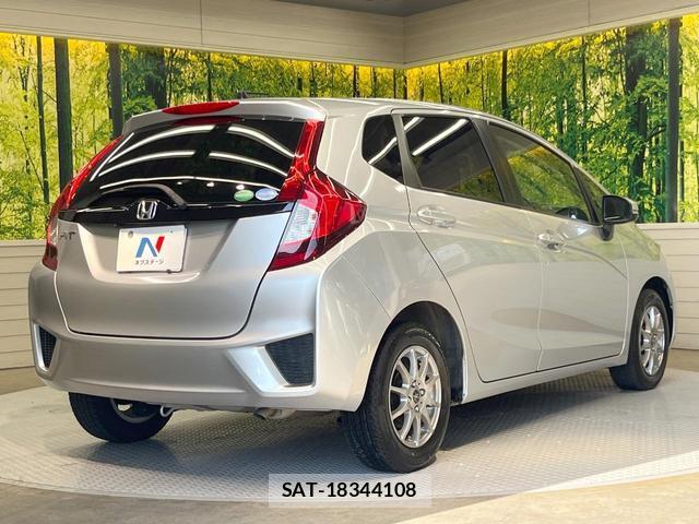 Honda FIT 2015-10 8730829-16
