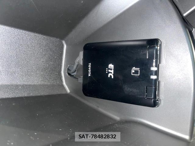 Toyota FJ CRUISER 2016-11 8727780-5